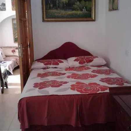 Larissa House *